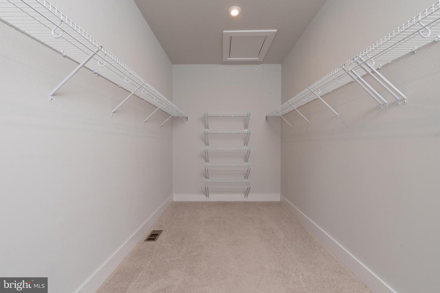 2713-B ACADIA DR #1312, RICHMOND, Virginia 23294, 3 Bedrooms Bedrooms, ,2 BathroomsBathrooms,Residential,For sale,2713-B ACADIA DR #1312,VAHN2001078 MLS # VAHN2001078