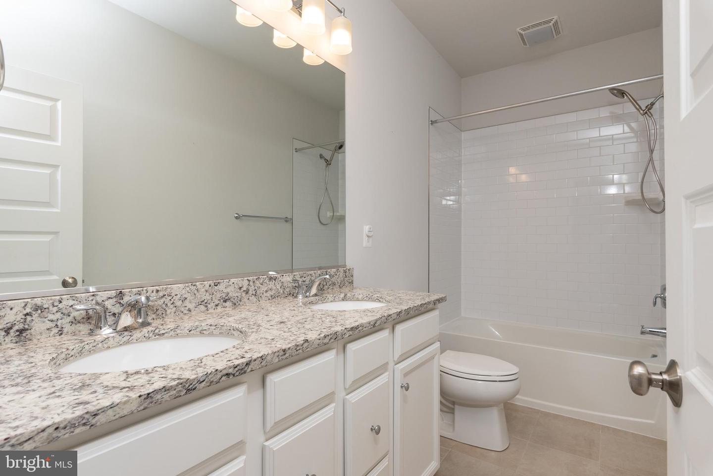 2713-B ACADIA DR #1312, RICHMOND, Virginia 23294, 3 Bedrooms Bedrooms, ,2 BathroomsBathrooms,Residential,For sale,2713-B ACADIA DR #1312,VAHN2001078 MLS # VAHN2001078