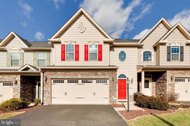 24876 HELMS TER, ALDIE, Virginia 20105, 3 Bedrooms Bedrooms, 6 Rooms Rooms,2 BathroomsBathrooms,Residential,For sale,24876 HELMS TER,VALO2107600 MLS # VALO2107600