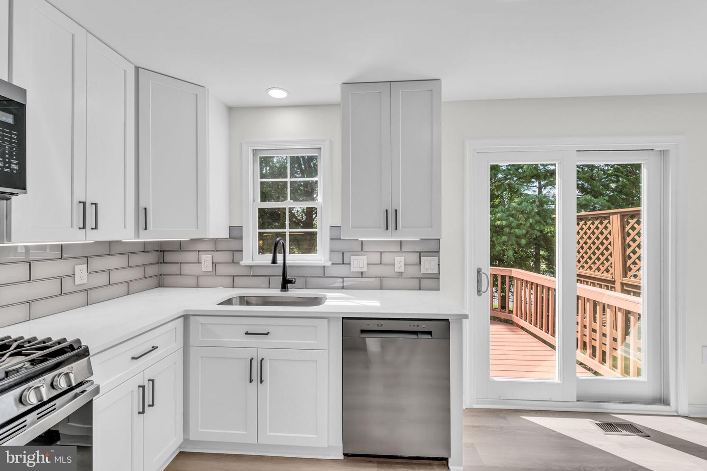 7804 GUM SPRINGS VILLAGE DR, ALEXANDRIA, Virginia 22306, 3 Bedrooms Bedrooms, ,2 BathroomsBathrooms,Residential,For sale,7804 GUM SPRINGS VILLAGE DR,VAFX2269310 MLS # VAFX2269310
