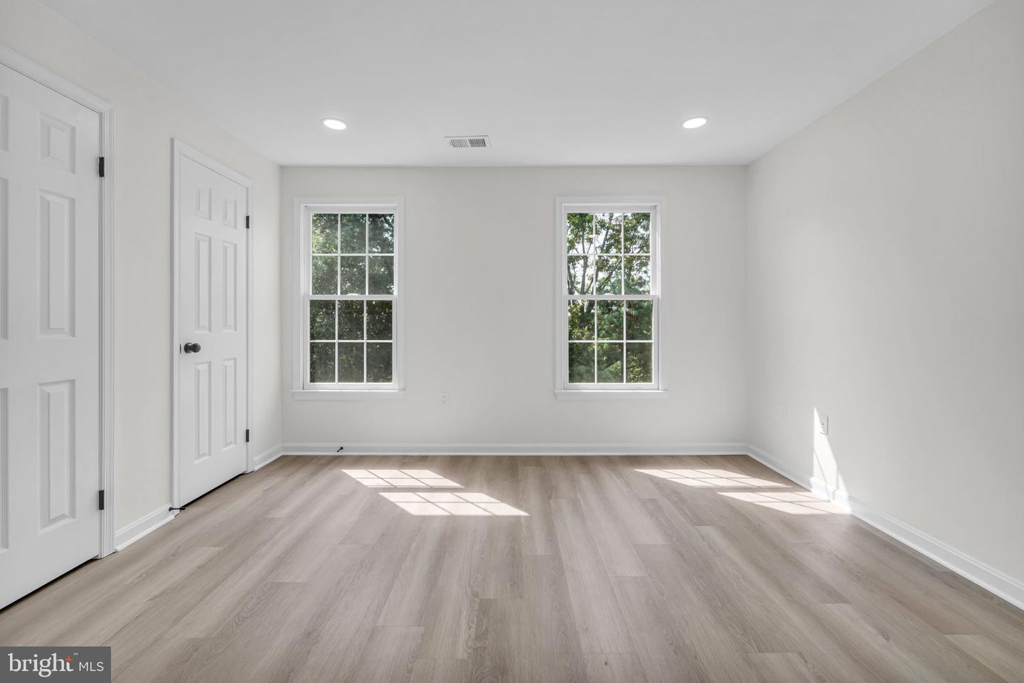 7804 GUM SPRINGS VILLAGE DR, ALEXANDRIA, Virginia 22306, 3 Bedrooms Bedrooms, ,2 BathroomsBathrooms,Residential,For sale,7804 GUM SPRINGS VILLAGE DR,VAFX2269310 MLS # VAFX2269310