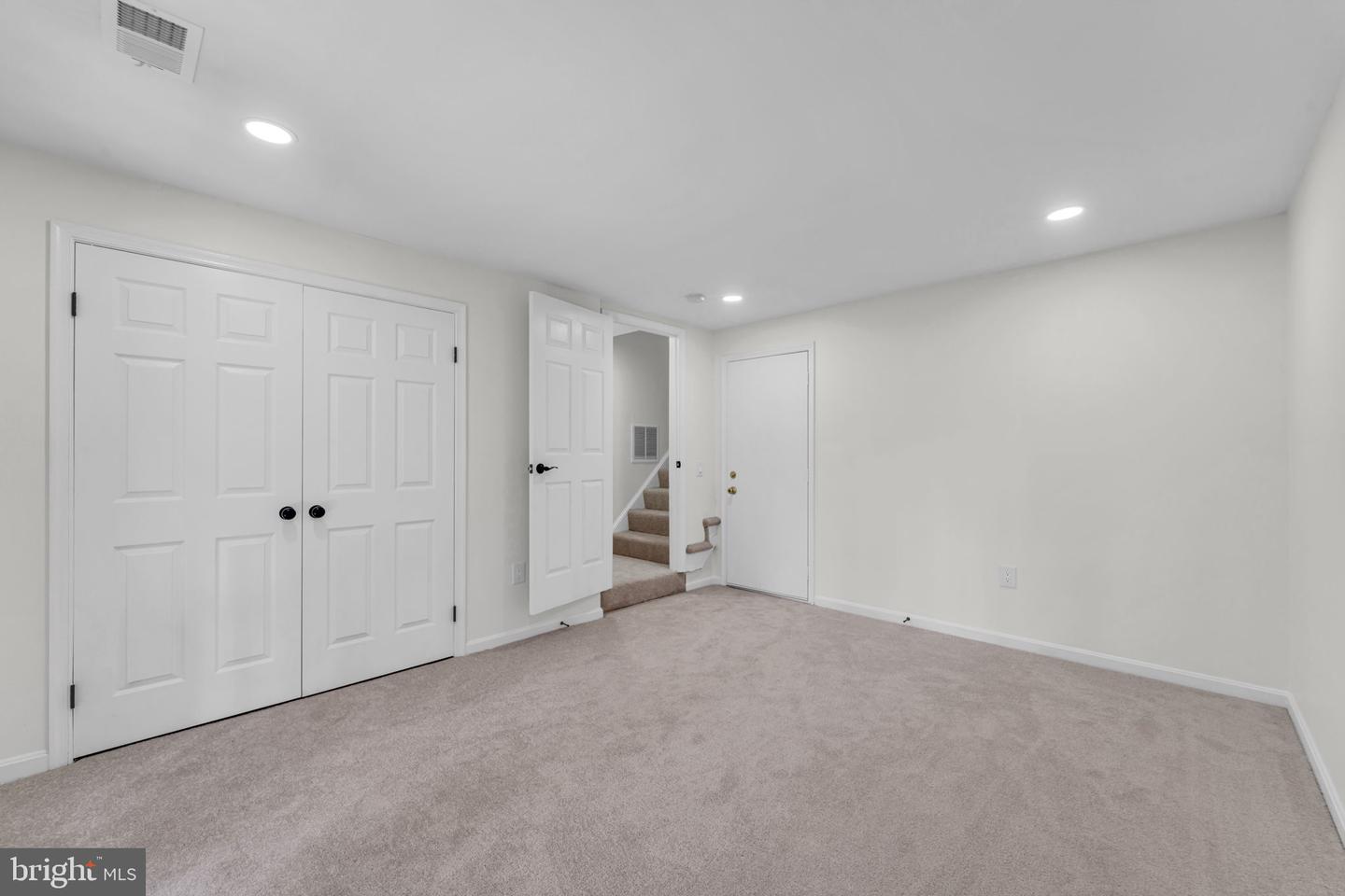 7804 GUM SPRINGS VILLAGE DR, ALEXANDRIA, Virginia 22306, 3 Bedrooms Bedrooms, ,2 BathroomsBathrooms,Residential,For sale,7804 GUM SPRINGS VILLAGE DR,VAFX2269310 MLS # VAFX2269310