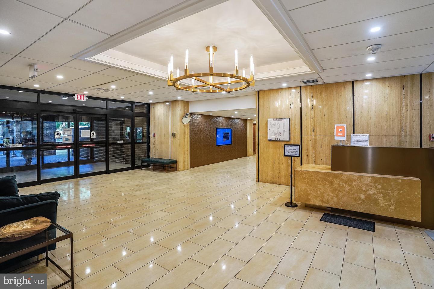 6101 EDSALL RD #402, ALEXANDRIA, Virginia 22304, 2 Bedrooms Bedrooms, ,2 BathroomsBathrooms,Residential,For sale,6101 EDSALL RD #402,VAAX2050182 MLS # VAAX2050182 6101 EDSALL RD #402, ALEXANDRIA, Virginia 22304, 2 Bedrooms Bedrooms, ,2 BathroomsBathrooms,Residential,For sale,6101 EDSALL RD #402,VAAX2050182 MLS # VAAX2050182