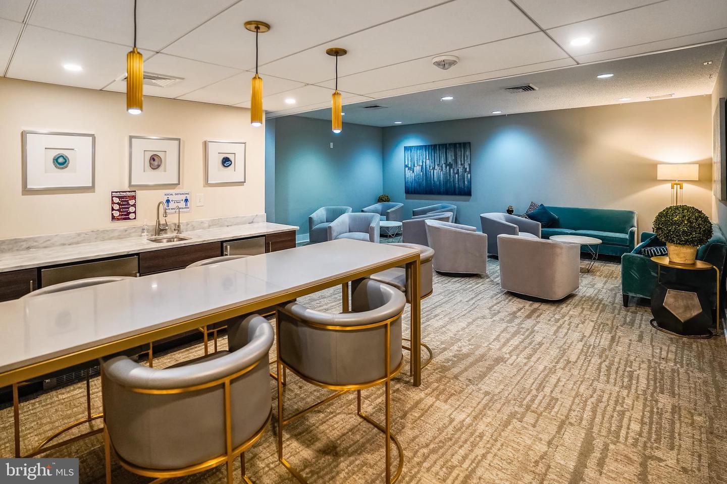 6101 EDSALL RD #402, ALEXANDRIA, Virginia 22304, 2 Bedrooms Bedrooms, ,2 BathroomsBathrooms,Residential,For sale,6101 EDSALL RD #402,VAAX2050182 MLS # VAAX2050182 6101 EDSALL RD #402, ALEXANDRIA, Virginia 22304, 2 Bedrooms Bedrooms, ,2 BathroomsBathrooms,Residential,For sale,6101 EDSALL RD #402,VAAX2050182 MLS # VAAX2050182