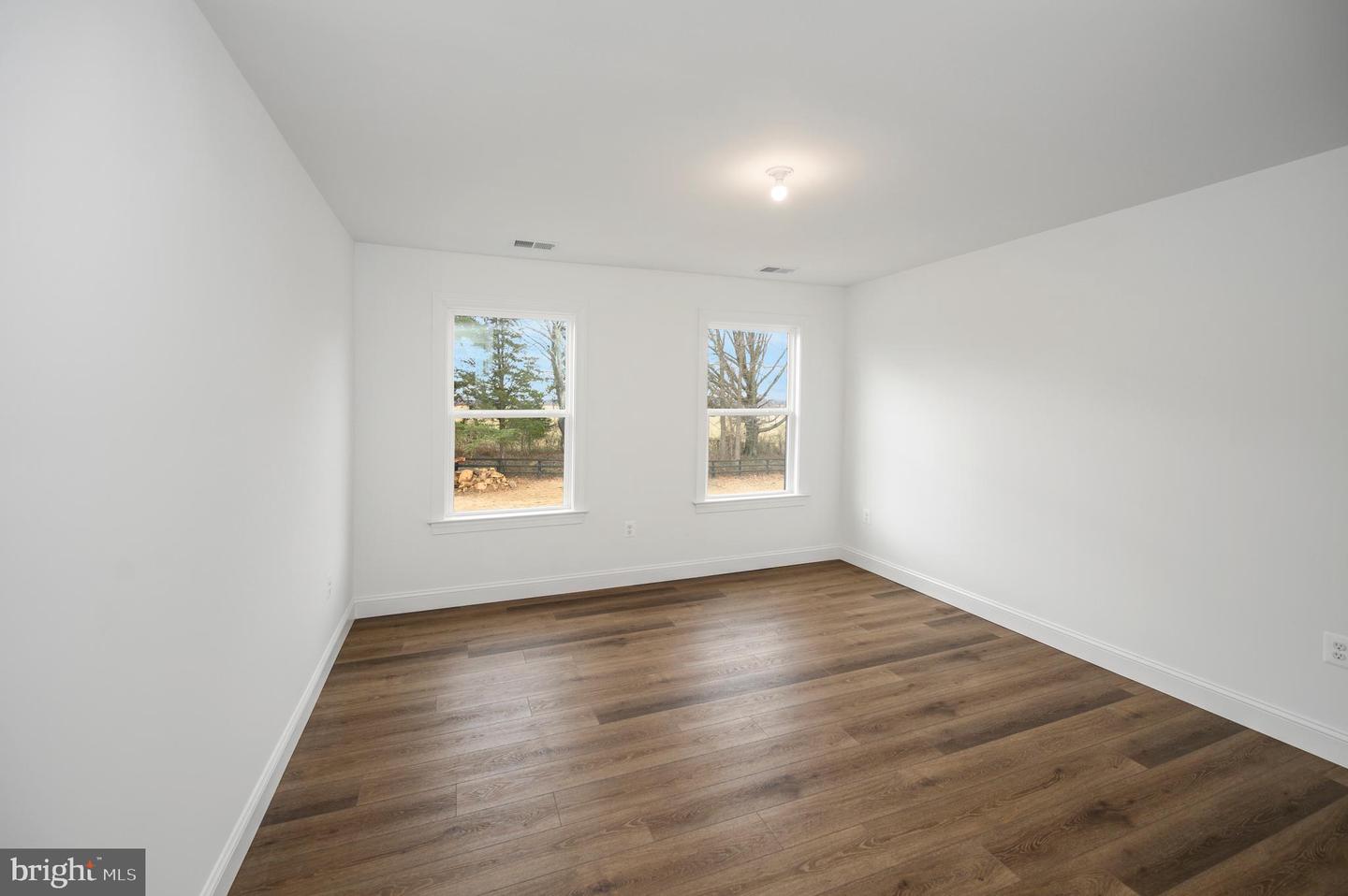 11106 LONESOME, NOKESVILLE, Virginia 20181, 4 Bedrooms Bedrooms, ,4 BathroomsBathrooms,Residential,For sale,11106 LONESOME,VAPW2104770 MLS # VAPW2104770