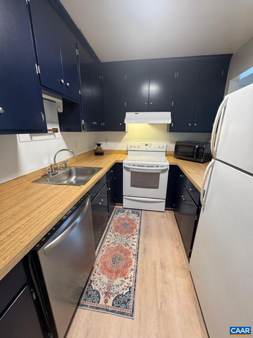 UNIT A & B 301 PATON ST #A & B, CHARLOTTESVILLE, Virginia 22903, 4 Bedrooms Bedrooms, ,2 BathroomsBathrooms,Residential,For sale,UNIT A & B 301 PATON ST #A & B,669382 MLS # 669382