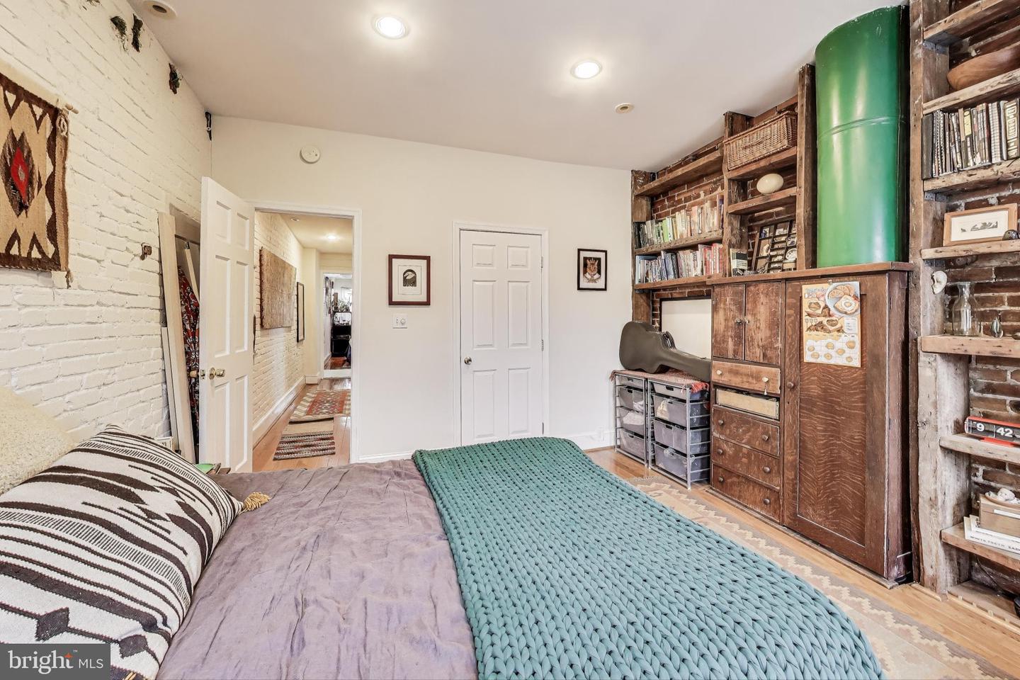 407 A ST NE, WASHINGTON, District Of Columbia 20002, 2 Bedrooms Bedrooms, ,1 BathroomBathrooms,Residential,For sale,407 A ST NE,DCDC2224280 MLS # DCDC2224280