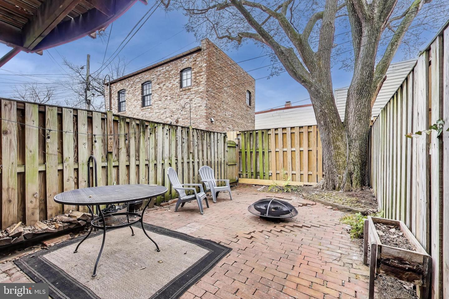 407 A ST NE, WASHINGTON, District Of Columbia 20002, 2 Bedrooms Bedrooms, ,1 BathroomBathrooms,Residential,For sale,407 A ST NE,DCDC2224280 MLS # DCDC2224280