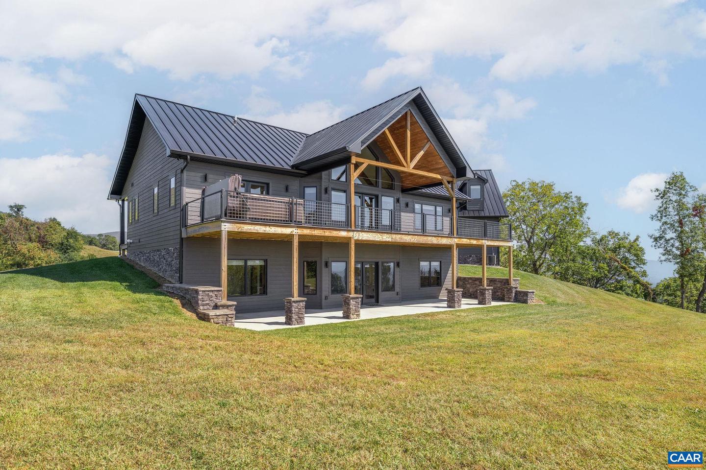 699 HENDRICKSON RD, PEMBROKE, Virginia 24136, 5 Bedrooms Bedrooms, ,3 BathroomsBathrooms,Residential,For sale,699 HENDRICKSON RD,669395 MLS # 669395 699 HENDRICKSON RD, PEMBROKE, Virginia 24136, 5 Bedrooms Bedrooms, ,3 BathroomsBathrooms,Residential,For sale,699 HENDRICKSON RD,669395 MLS # 669395