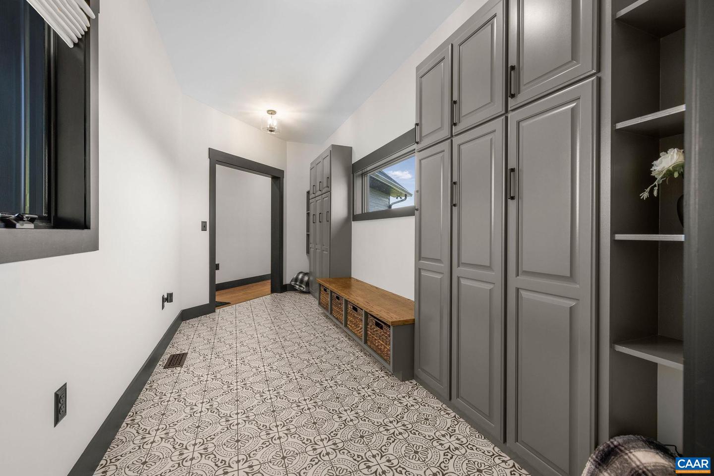 699 HENDRICKSON RD, PEMBROKE, Virginia 24136, 5 Bedrooms Bedrooms, ,3 BathroomsBathrooms,Residential,For sale,699 HENDRICKSON RD,669395 MLS # 669395 699 HENDRICKSON RD, PEMBROKE, Virginia 24136, 5 Bedrooms Bedrooms, ,3 BathroomsBathrooms,Residential,For sale,699 HENDRICKSON RD,669395 MLS # 669395