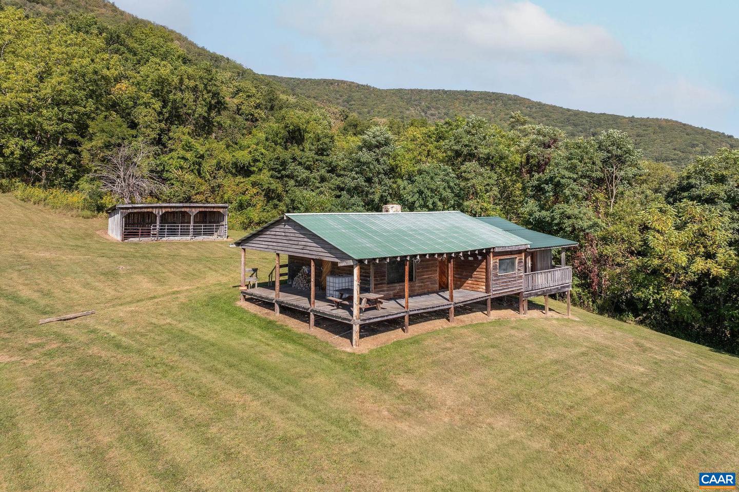 699 HENDRICKSON RD, PEMBROKE, Virginia 24136, 5 Bedrooms Bedrooms, ,3 BathroomsBathrooms,Residential,For sale,699 HENDRICKSON RD,669395 MLS # 669395 699 HENDRICKSON RD, PEMBROKE, Virginia 24136, 5 Bedrooms Bedrooms, ,3 BathroomsBathrooms,Residential,For sale,699 HENDRICKSON RD,669395 MLS # 669395