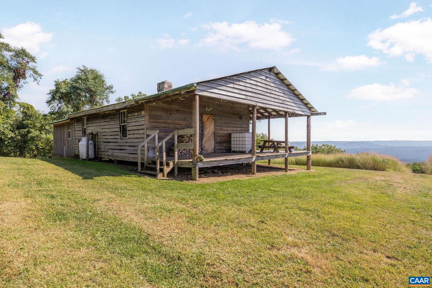 699 HENDRICKSON RD, PEMBROKE, Virginia 24136, 5 Bedrooms Bedrooms, ,3 BathroomsBathrooms,Residential,For sale,699 HENDRICKSON RD,669395 MLS # 669395 699 HENDRICKSON RD, PEMBROKE, Virginia 24136, 5 Bedrooms Bedrooms, ,3 BathroomsBathrooms,Residential,For sale,699 HENDRICKSON RD,669395 MLS # 669395