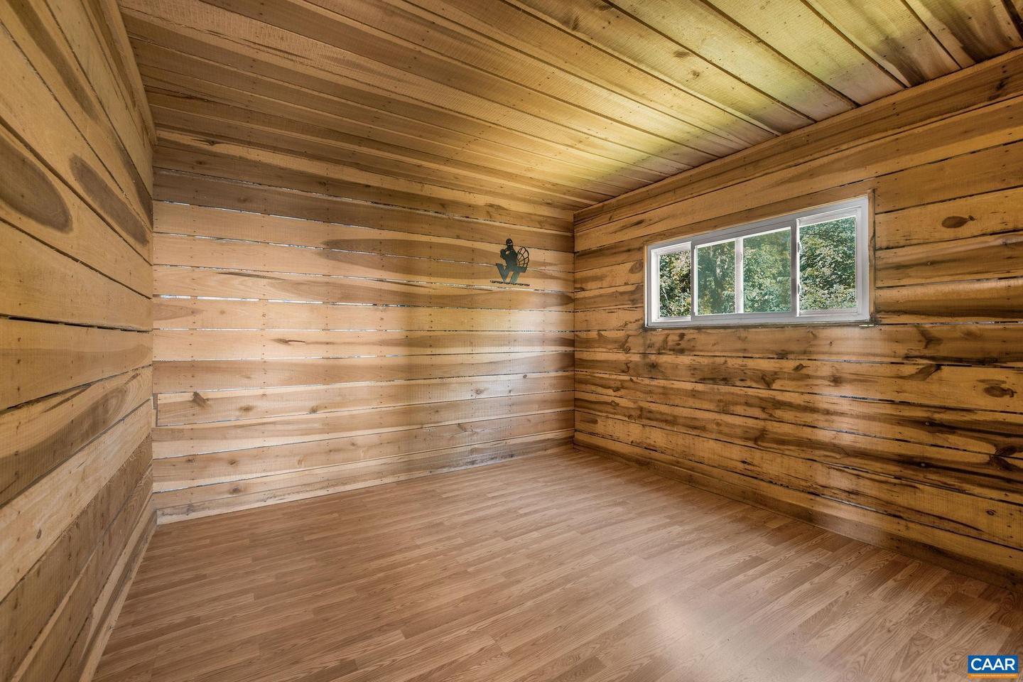 699 HENDRICKSON RD, PEMBROKE, Virginia 24136, 5 Bedrooms Bedrooms, ,3 BathroomsBathrooms,Residential,For sale,699 HENDRICKSON RD,669395 MLS # 669395 699 HENDRICKSON RD, PEMBROKE, Virginia 24136, 5 Bedrooms Bedrooms, ,3 BathroomsBathrooms,Residential,For sale,699 HENDRICKSON RD,669395 MLS # 669395