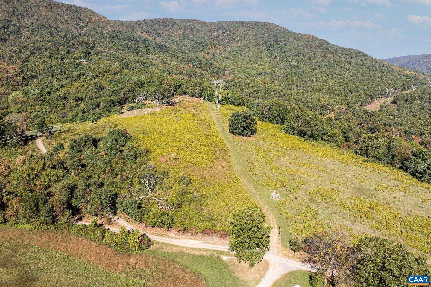 699 HENDRICKSON RD, PEMBROKE, Virginia 24136, 5 Bedrooms Bedrooms, ,3 BathroomsBathrooms,Residential,For sale,699 HENDRICKSON RD,669395 MLS # 669395 699 HENDRICKSON RD, PEMBROKE, Virginia 24136, 5 Bedrooms Bedrooms, ,3 BathroomsBathrooms,Residential,For sale,699 HENDRICKSON RD,669395 MLS # 669395