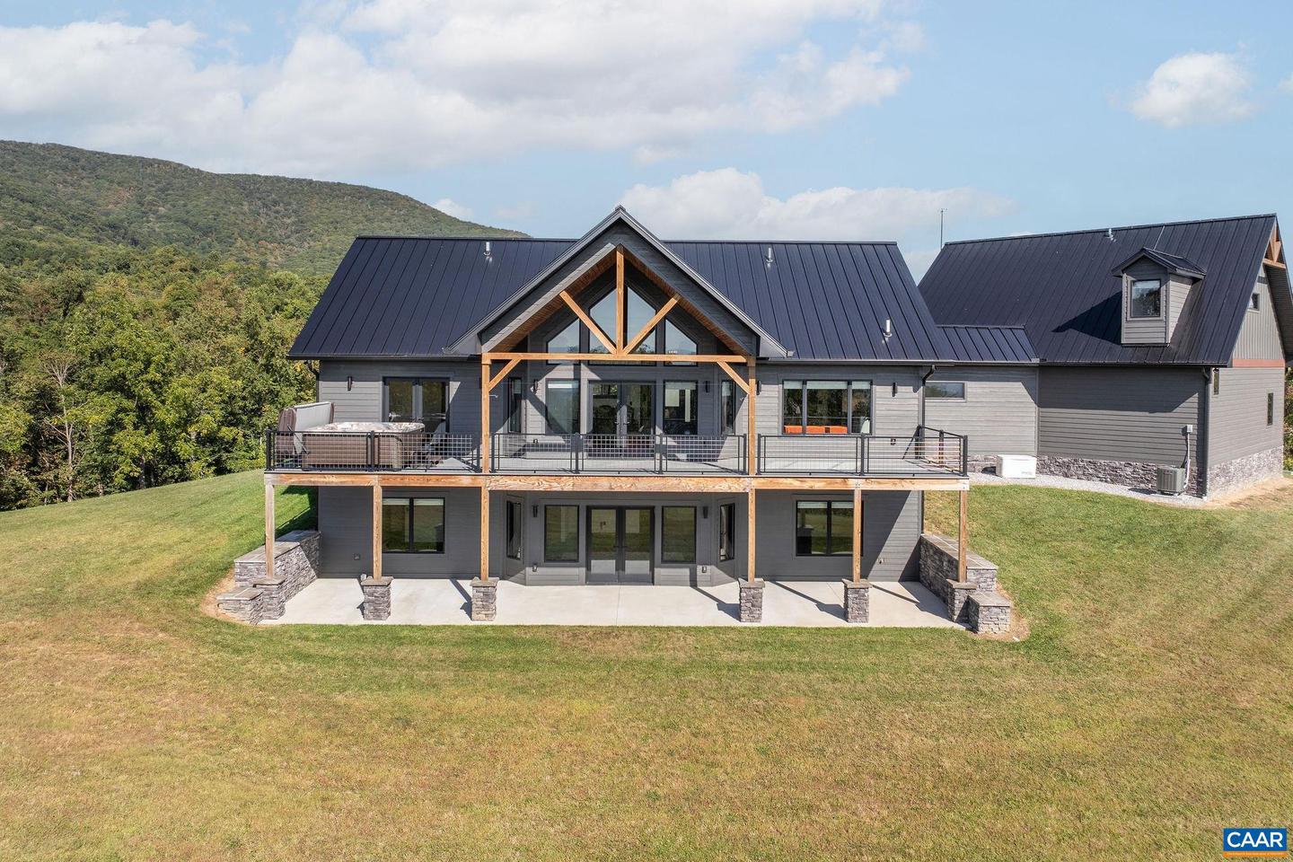 699 HENDRICKSON RD, PEMBROKE, Virginia 24136, 5 Bedrooms Bedrooms, ,3 BathroomsBathrooms,Residential,For sale,699 HENDRICKSON RD,669395 MLS # 669395 699 HENDRICKSON RD, PEMBROKE, Virginia 24136, 5 Bedrooms Bedrooms, ,3 BathroomsBathrooms,Residential,For sale,699 HENDRICKSON RD,669395 MLS # 669395