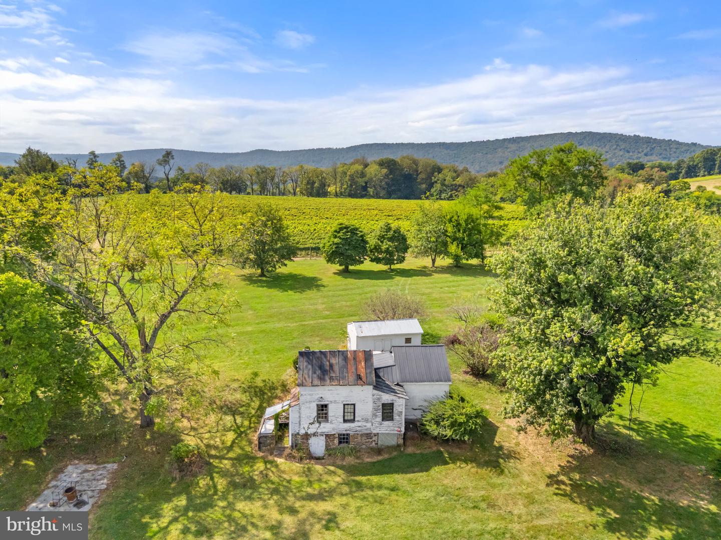 14001 HARPERS FERRY RD, HILLSBORO, Virginia 20132, 4 Bedrooms Bedrooms, ,2 BathroomsBathrooms,Farm,For sale,14001 HARPERS FERRY RD,VALO2105910 MLS # VALO2105910