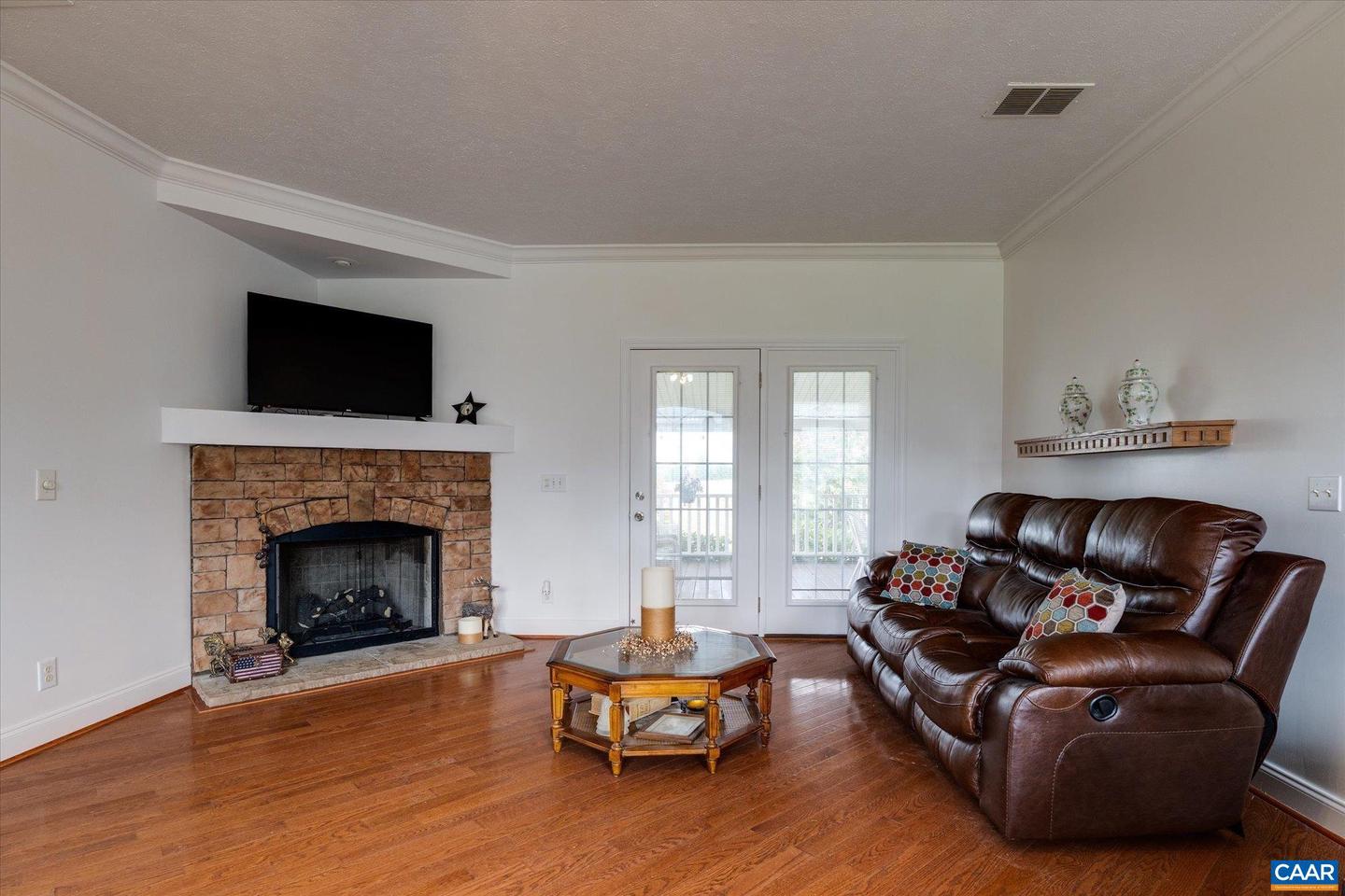 3225 LYNN HOLLOW RD, NORTH TAZEWELL, Virginia 24630, 3 Bedrooms Bedrooms, ,2 BathroomsBathrooms,Farm,For sale,3225 LYNN HOLLOW RD,669407 MLS # 669407