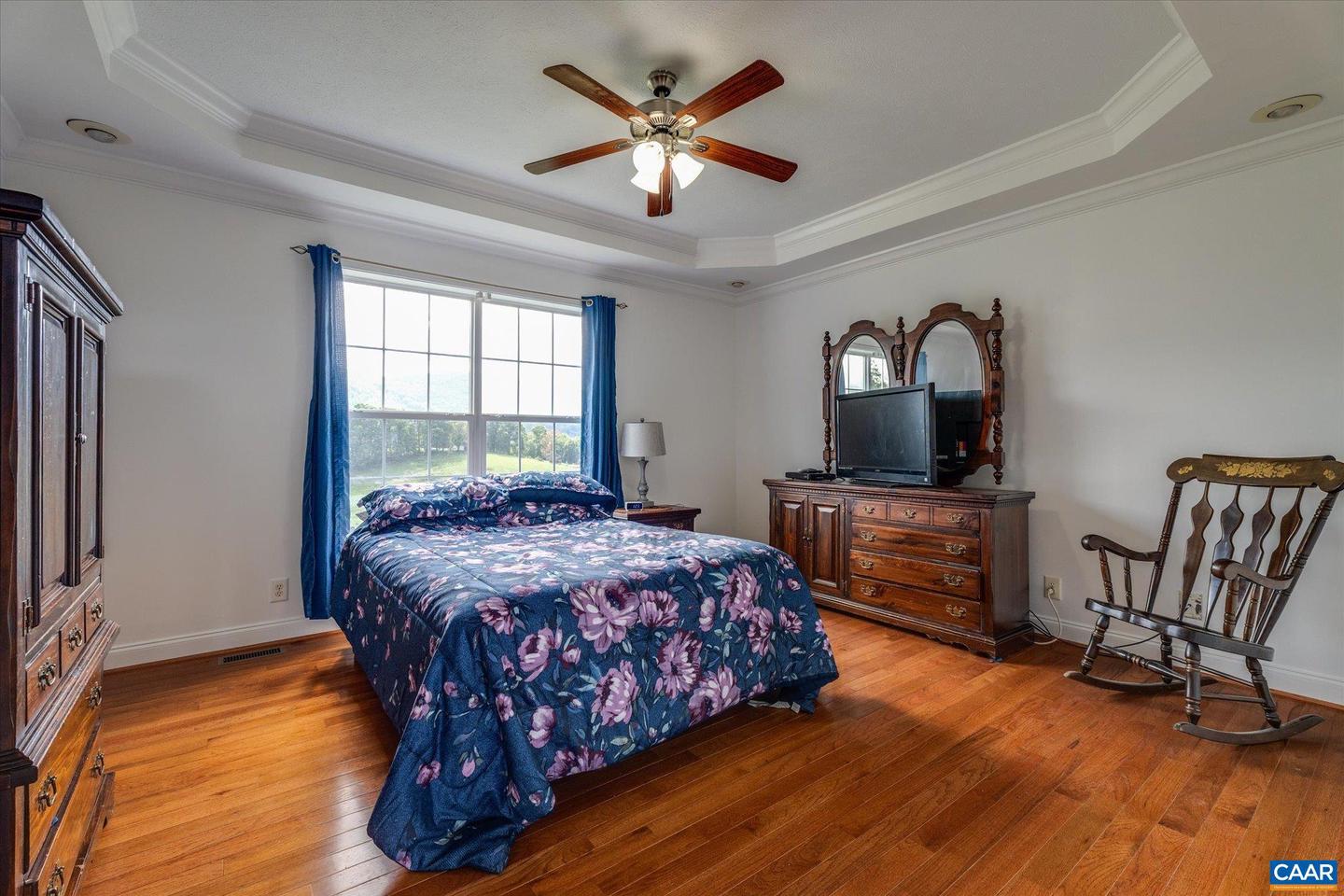 3225 LYNN HOLLOW RD, NORTH TAZEWELL, Virginia 24630, 3 Bedrooms Bedrooms, ,2 BathroomsBathrooms,Farm,For sale,3225 LYNN HOLLOW RD,669407 MLS # 669407
