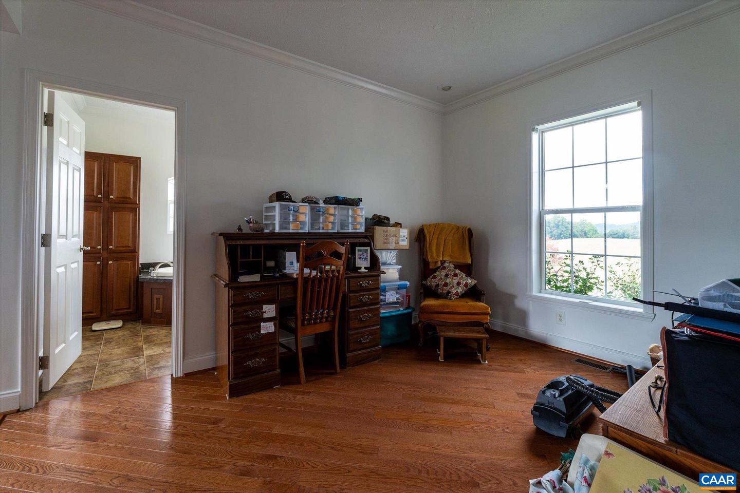 3225 LYNN HOLLOW RD, NORTH TAZEWELL, Virginia 24630, 3 Bedrooms Bedrooms, ,2 BathroomsBathrooms,Farm,For sale,3225 LYNN HOLLOW RD,669407 MLS # 669407