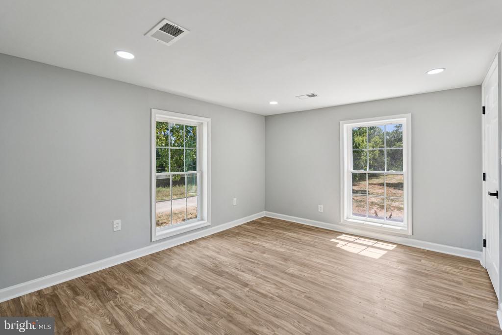 12406 STRODES MILL RD, REMINGTON, Virginia 22734, 4 Bedrooms Bedrooms, ,3 BathroomsBathrooms,Residential,12406 STRODES MILL RD,VAFQ2017426 MLS # VAFQ2017426