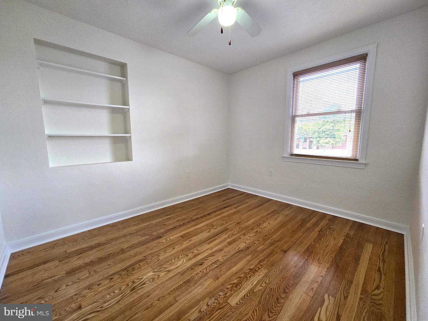 513 VAN FOSSEN ST, WINCHESTER, Virginia 22601, 4 Bedrooms Bedrooms, ,2 BathroomsBathrooms,Residential,For sale,513 VAN FOSSEN ST,VAWI2007924 MLS # VAWI2007924