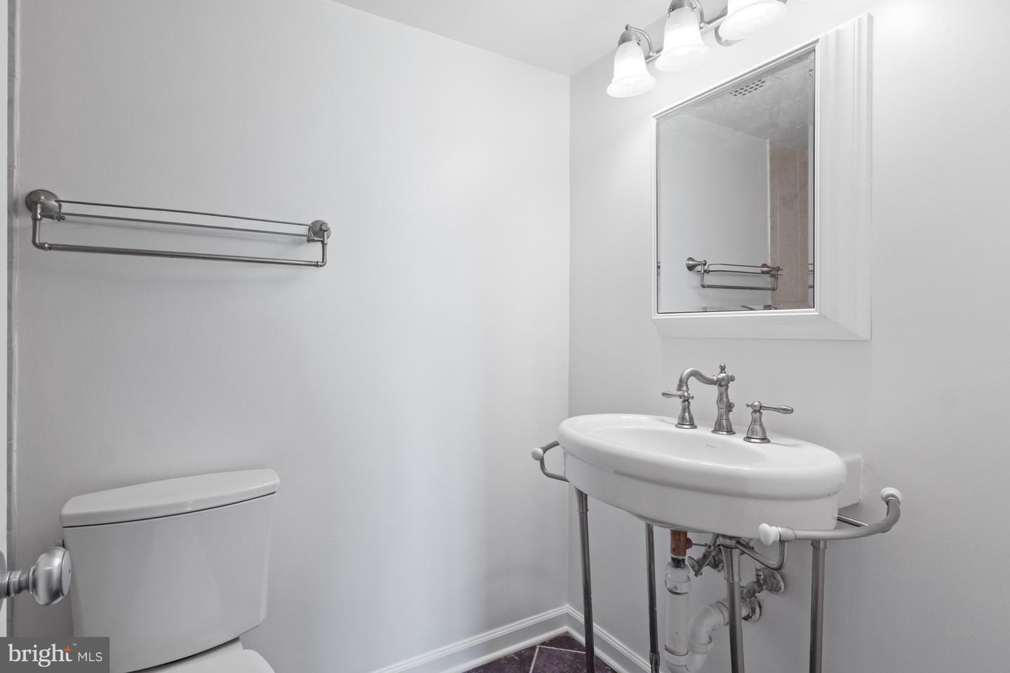 203 YOAKUM PKWY #1516, ALEXANDRIA, Virginia 22304, 1 Bedroom Bedrooms, ,1 BathroomBathrooms,Residential,For sale,203 YOAKUM PKWY #1516,VAAX2047200 MLS # VAAX2047200
