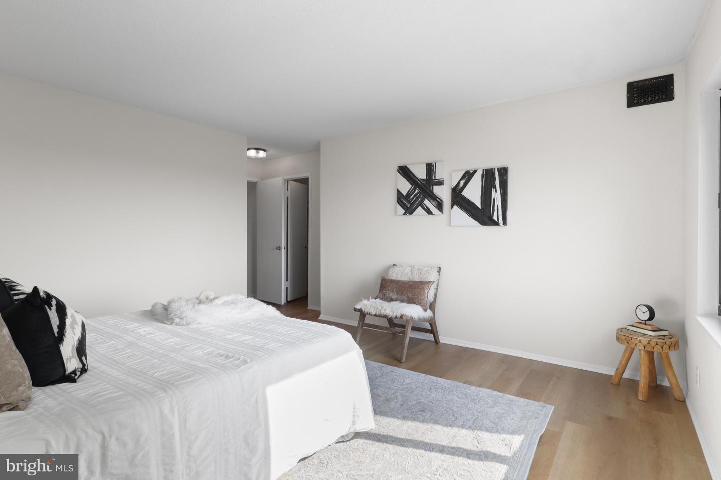 203 YOAKUM PKWY #1516, ALEXANDRIA, Virginia 22304, 1 Bedroom Bedrooms, ,1 BathroomBathrooms,Residential,For sale,203 YOAKUM PKWY #1516,VAAX2047200 MLS # VAAX2047200