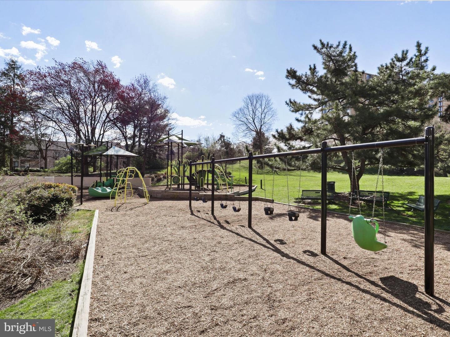 203 YOAKUM PKWY #1516, ALEXANDRIA, Virginia 22304, 1 Bedroom Bedrooms, ,1 BathroomBathrooms,Residential,For sale,203 YOAKUM PKWY #1516,VAAX2047200 MLS # VAAX2047200