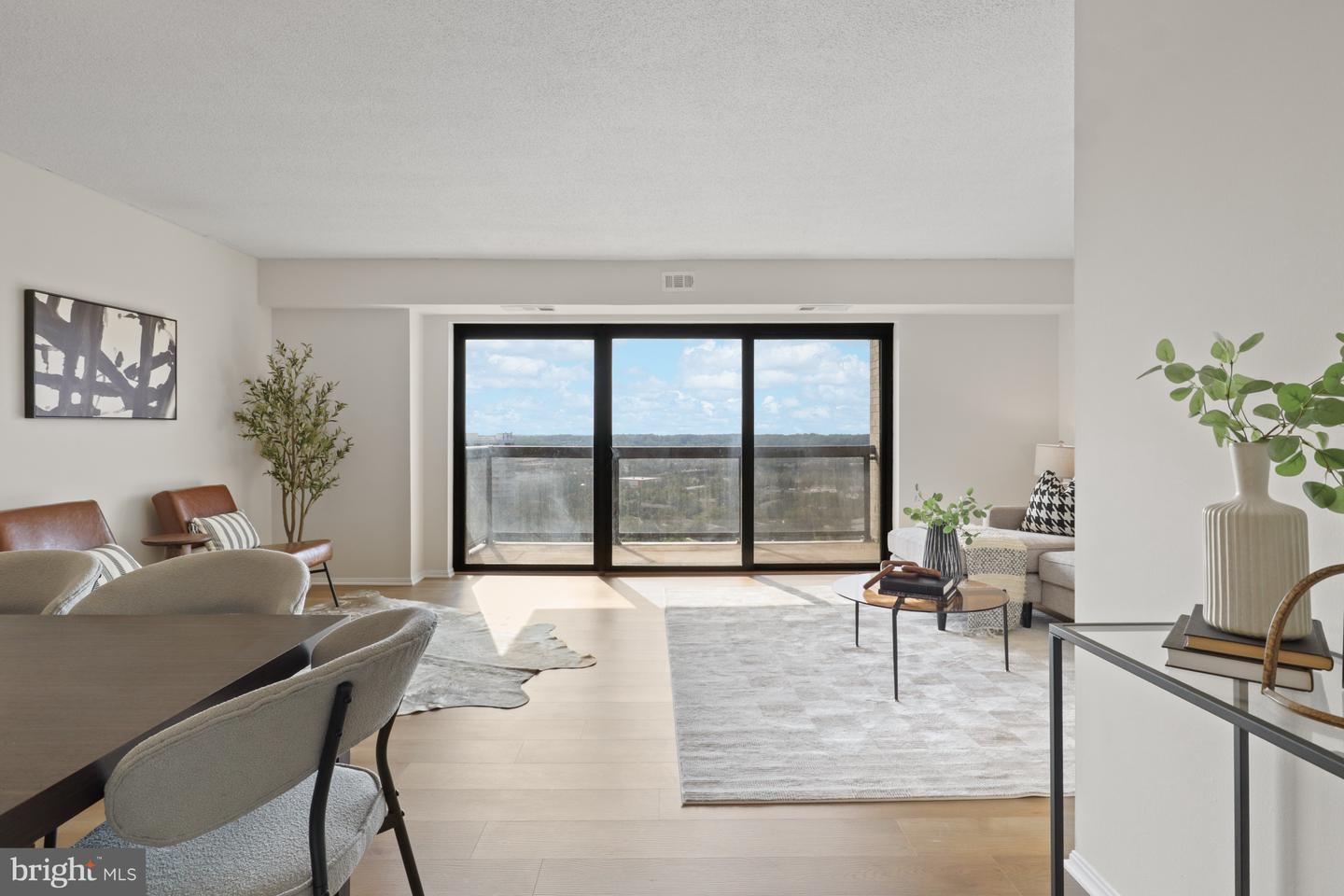 203 YOAKUM PKWY #1516, ALEXANDRIA, Virginia 22304, 1 Bedroom Bedrooms, ,1 BathroomBathrooms,Residential,For sale,203 YOAKUM PKWY #1516,VAAX2047200 MLS # VAAX2047200