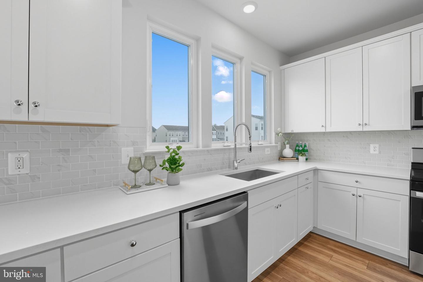 15061 JAXTON SQUARE LN, HAYMARKET, Virginia 20169, 3 Bedrooms Bedrooms, ,2 BathroomsBathrooms,Residential,For sale,15061 JAXTON SQUARE LN,VAPW2099506 MLS # VAPW2099506