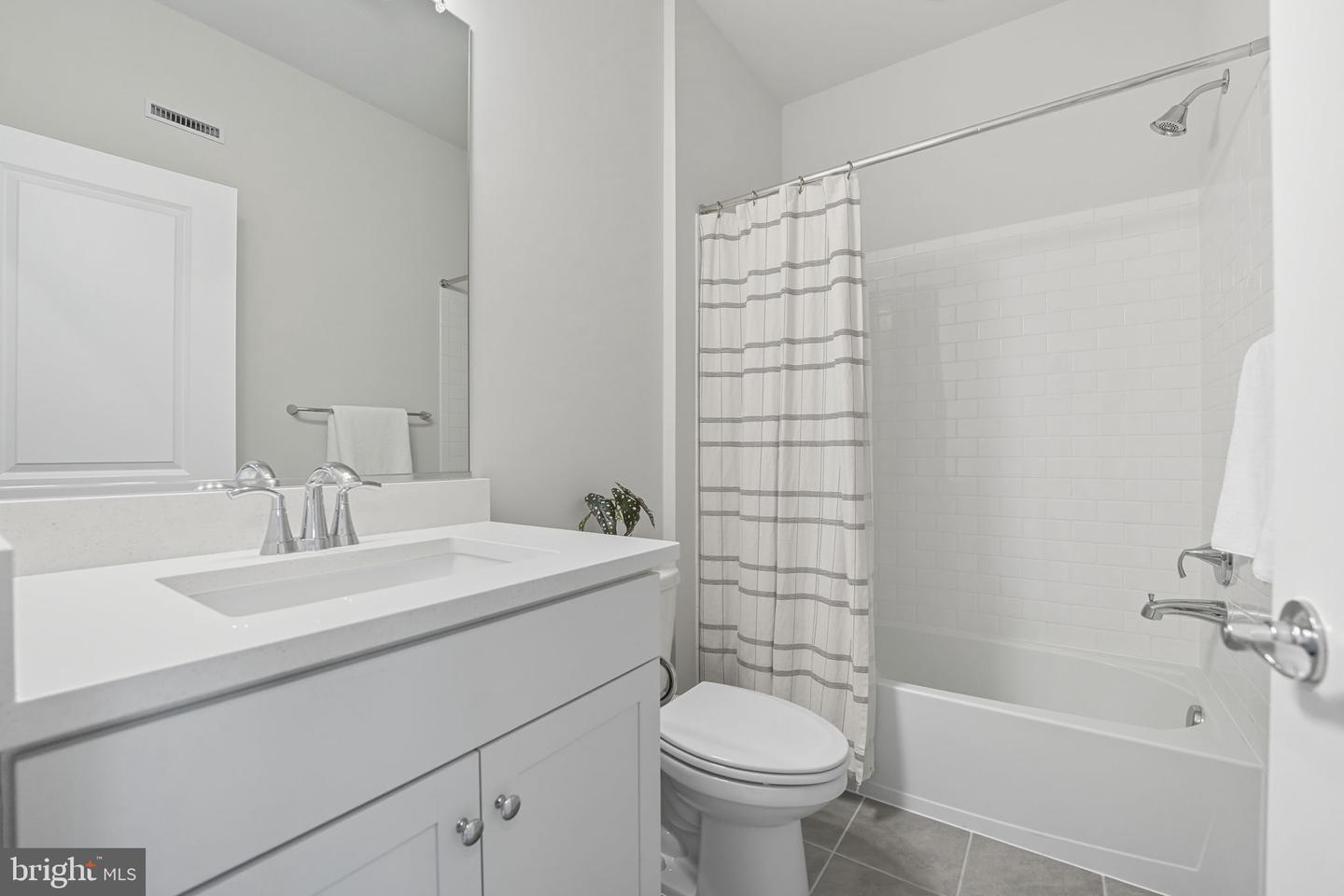 15061 JAXTON SQUARE LN, HAYMARKET, Virginia 20169, 3 Bedrooms Bedrooms, ,2 BathroomsBathrooms,Residential,For sale,15061 JAXTON SQUARE LN,VAPW2099506 MLS # VAPW2099506