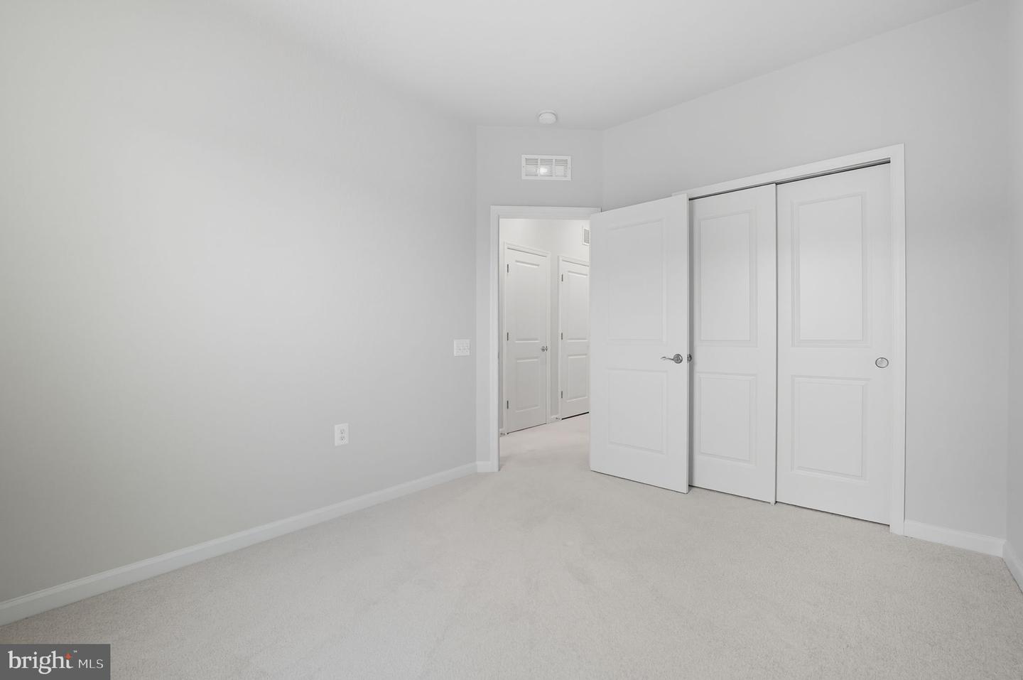 15061 JAXTON SQUARE LN, HAYMARKET, Virginia 20169, 3 Bedrooms Bedrooms, ,2 BathroomsBathrooms,Residential,For sale,15061 JAXTON SQUARE LN,VAPW2099506 MLS # VAPW2099506