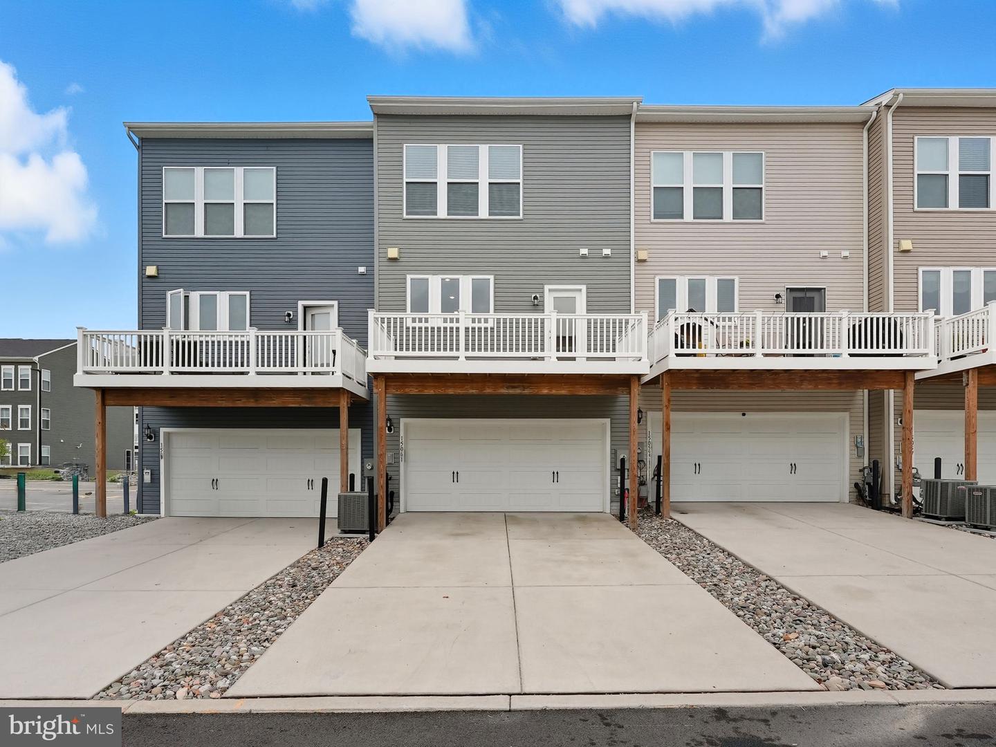 15061 JAXTON SQUARE LN, HAYMARKET, Virginia 20169, 3 Bedrooms Bedrooms, ,2 BathroomsBathrooms,Residential,For sale,15061 JAXTON SQUARE LN,VAPW2099506 MLS # VAPW2099506