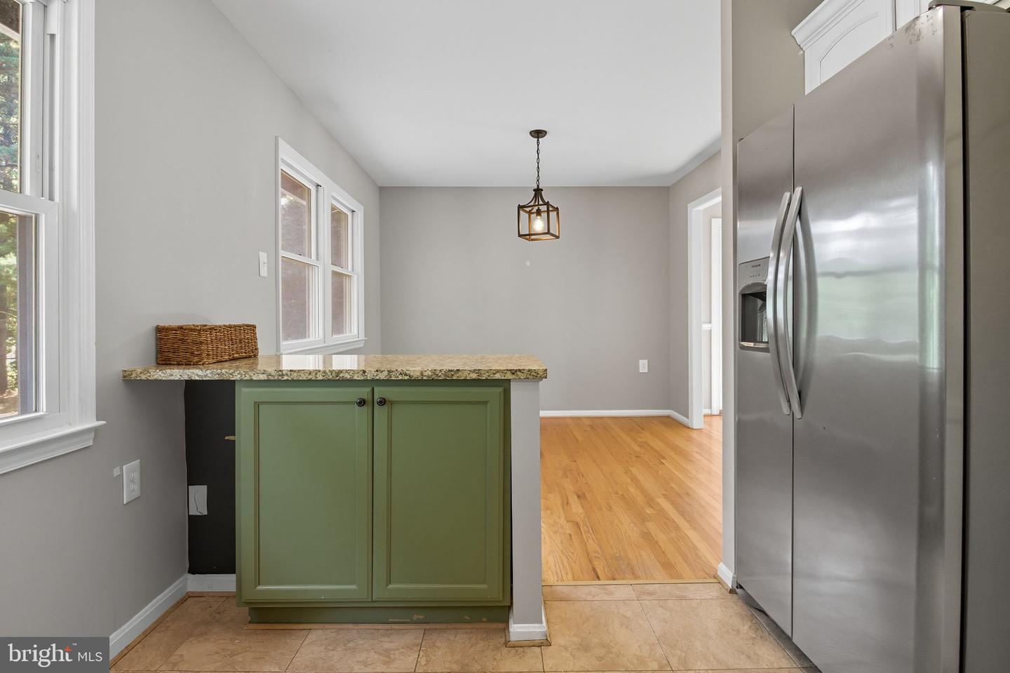 838 COLVIN CT, HERNDON, Virginia 20170, 5 Bedrooms Bedrooms, ,3 BathroomsBathrooms,Residential,For sale,838 COLVIN CT,VAFX2261206 MLS # VAFX2261206