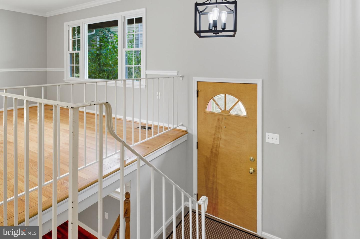838 COLVIN CT, HERNDON, Virginia 20170, 5 Bedrooms Bedrooms, ,3 BathroomsBathrooms,Residential,For sale,838 COLVIN CT,VAFX2261206 MLS # VAFX2261206