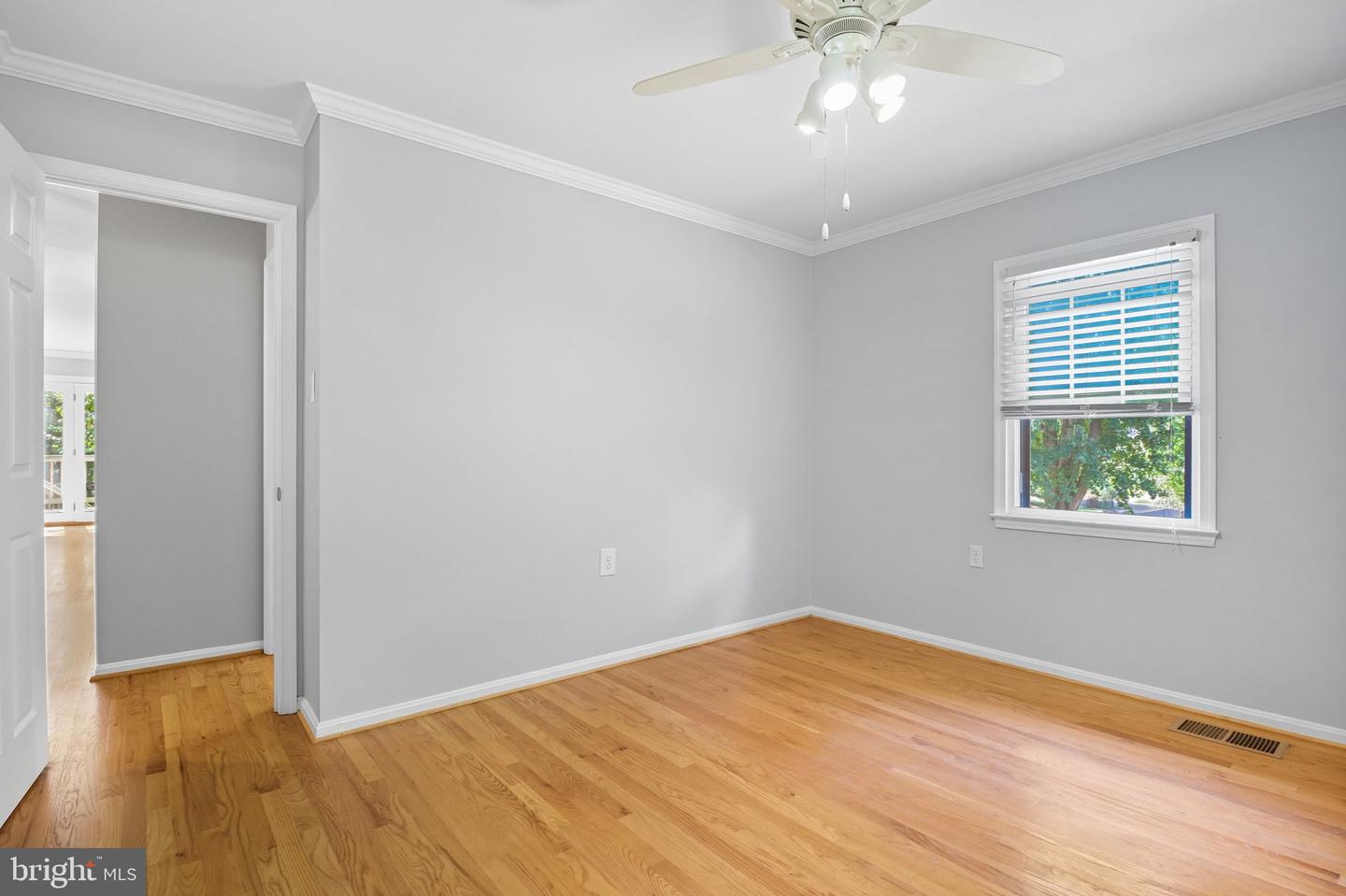 838 COLVIN CT, HERNDON, Virginia 20170, 5 Bedrooms Bedrooms, ,3 BathroomsBathrooms,Residential,For sale,838 COLVIN CT,VAFX2261206 MLS # VAFX2261206