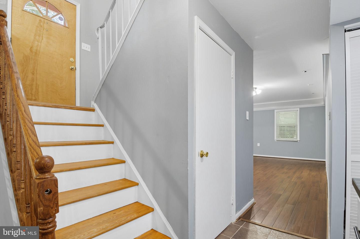 838 COLVIN CT, HERNDON, Virginia 20170, 5 Bedrooms Bedrooms, ,3 BathroomsBathrooms,Residential,For sale,838 COLVIN CT,VAFX2261206 MLS # VAFX2261206