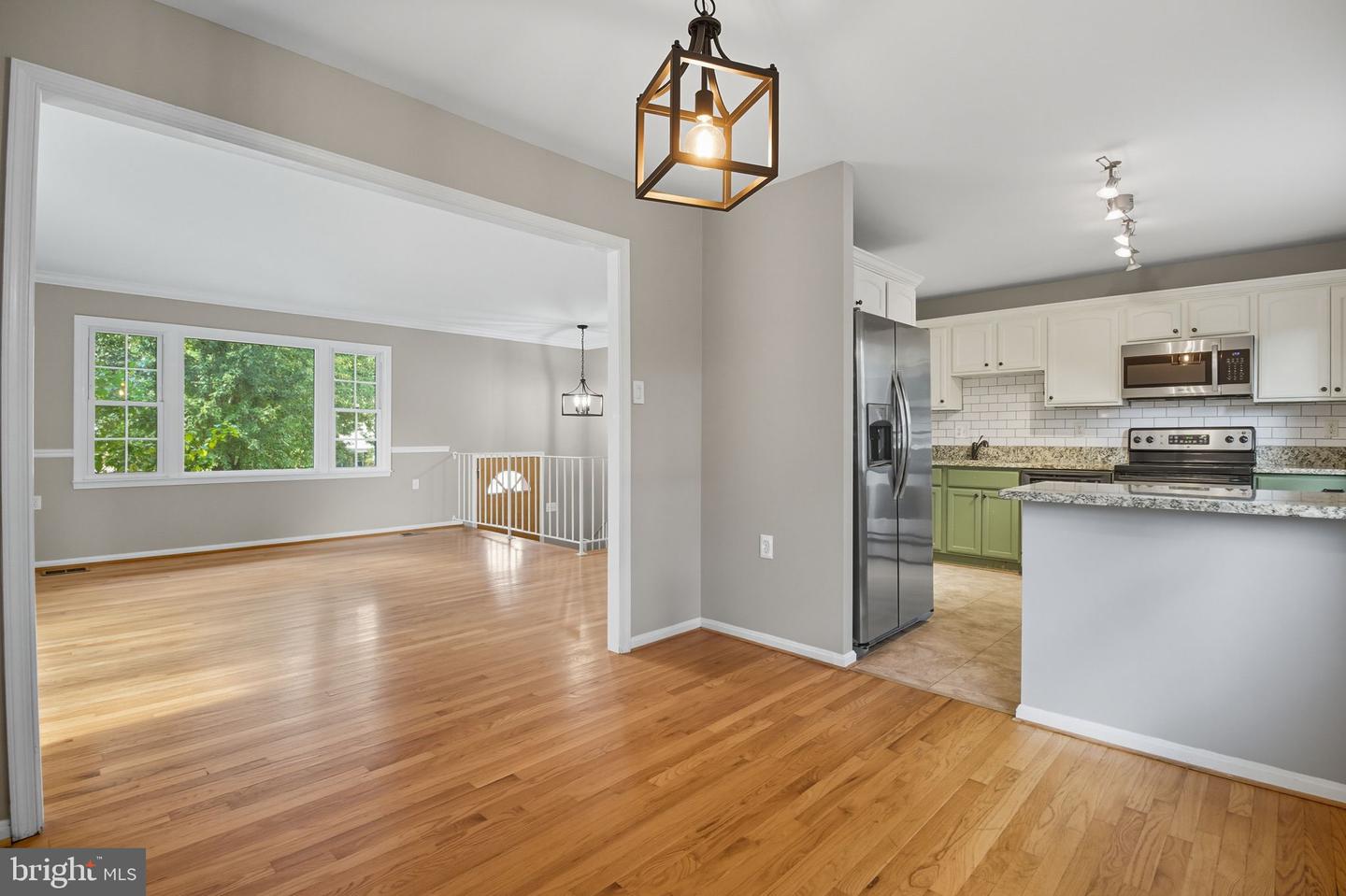 838 COLVIN CT, HERNDON, Virginia 20170, 5 Bedrooms Bedrooms, ,3 BathroomsBathrooms,Residential,For sale,838 COLVIN CT,VAFX2261206 MLS # VAFX2261206