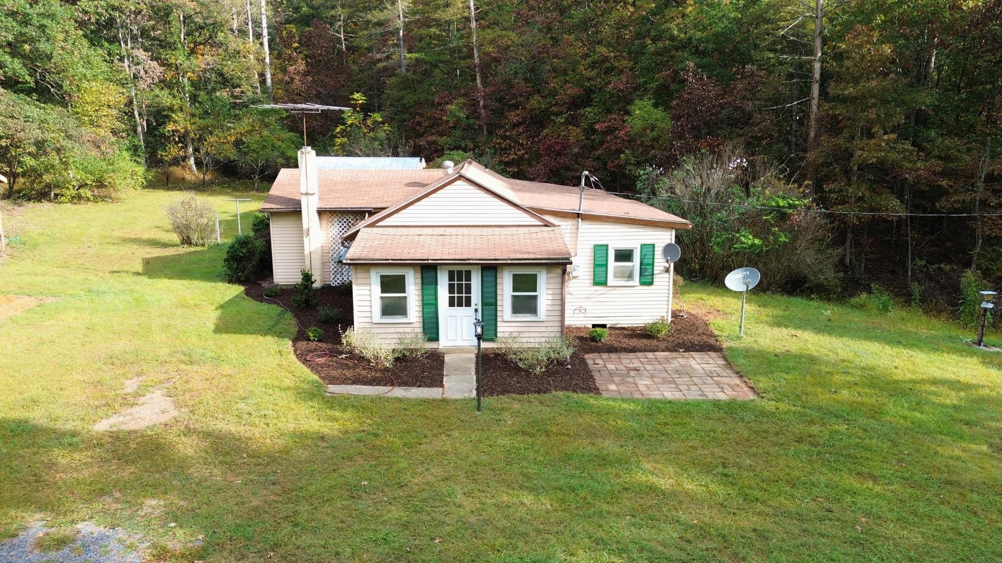 19692 OVERLY HOLLOW RD, BERGTON, Virginia 22811, 2 Bedrooms Bedrooms, ,1 BathroomBathrooms,Residential,19692 OVERLY HOLLOW RD,669403 MLS # 669403