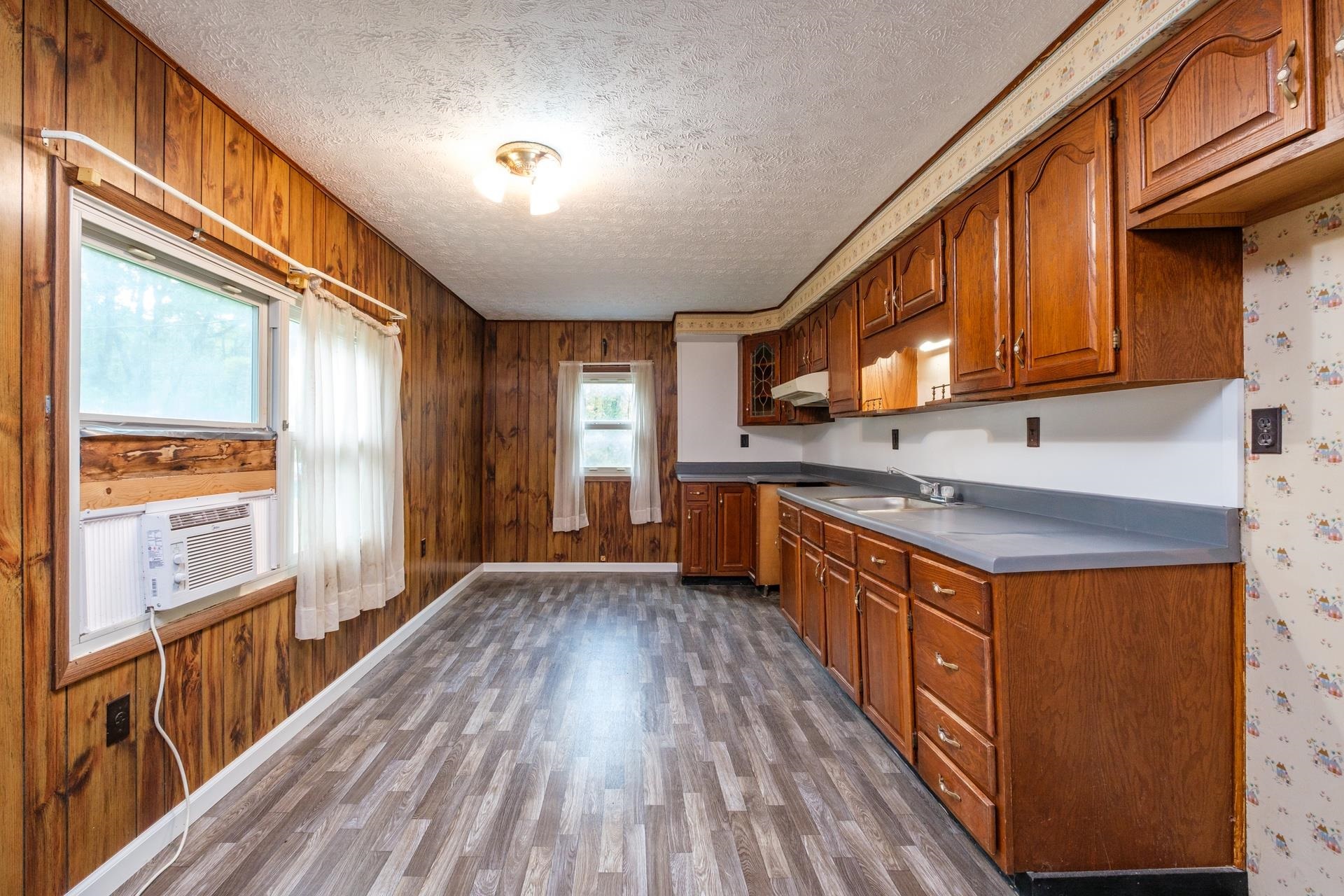 19692 OVERLY HOLLOW RD, BERGTON, Virginia 22811, 2 Bedrooms Bedrooms, ,1 BathroomBathrooms,Residential,19692 OVERLY HOLLOW RD,669403 MLS # 669403