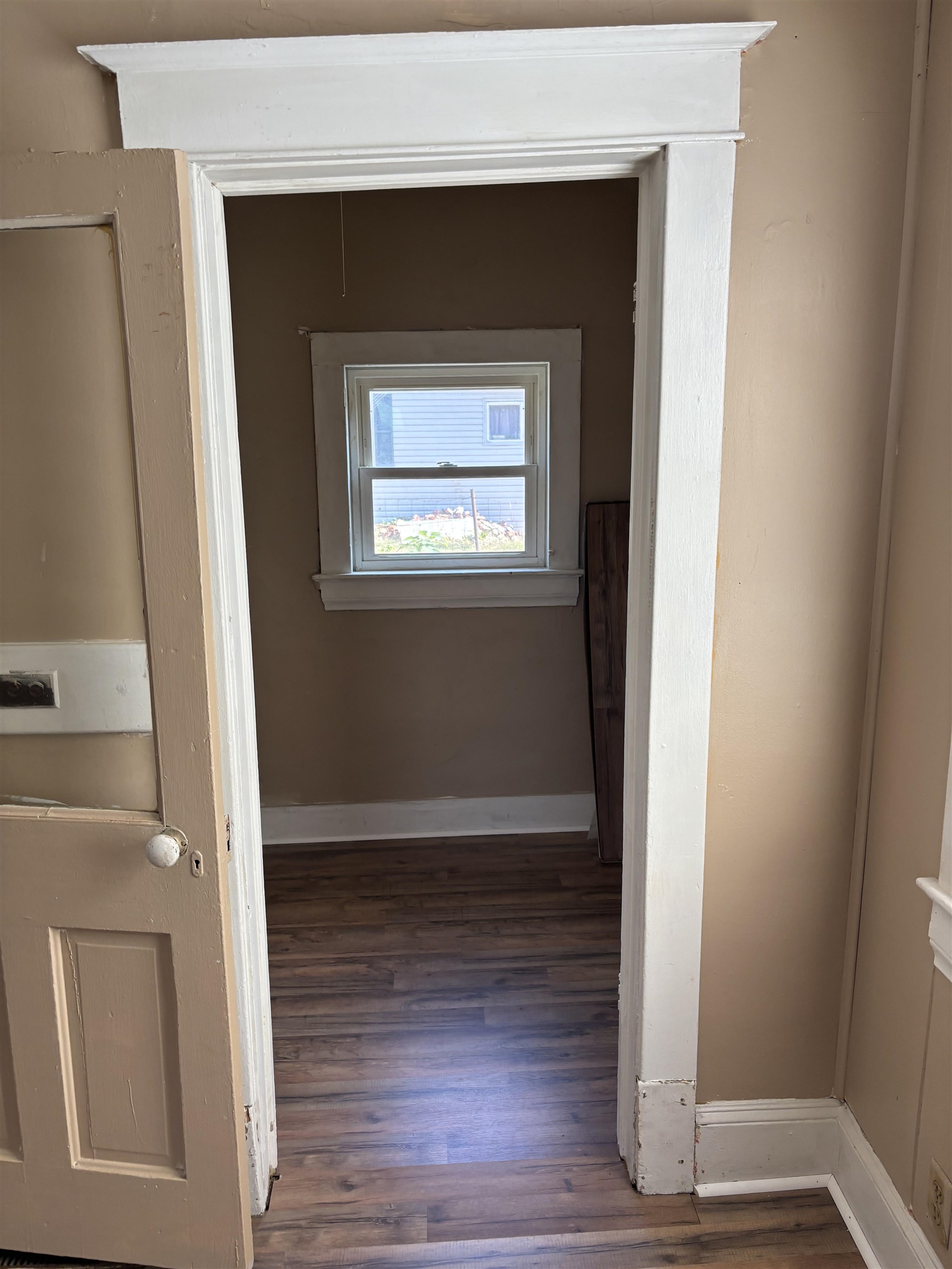 655 E ROCK ST, HARRISONBURG, Virginia 22802, 3 Bedrooms Bedrooms, ,1 BathroomBathrooms,Residential,655 E ROCK ST,669418 MLS # 669418