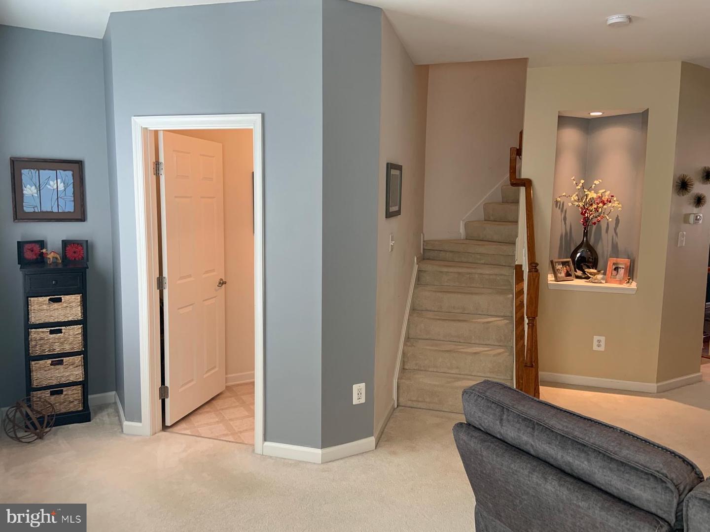 7012 TREK WAY, GAINESVILLE, Virginia 20155, 3 Bedrooms Bedrooms, ,2 BathroomsBathrooms,Residential,For sale,7012 TREK WAY,VAPW2101780 MLS # VAPW2101780