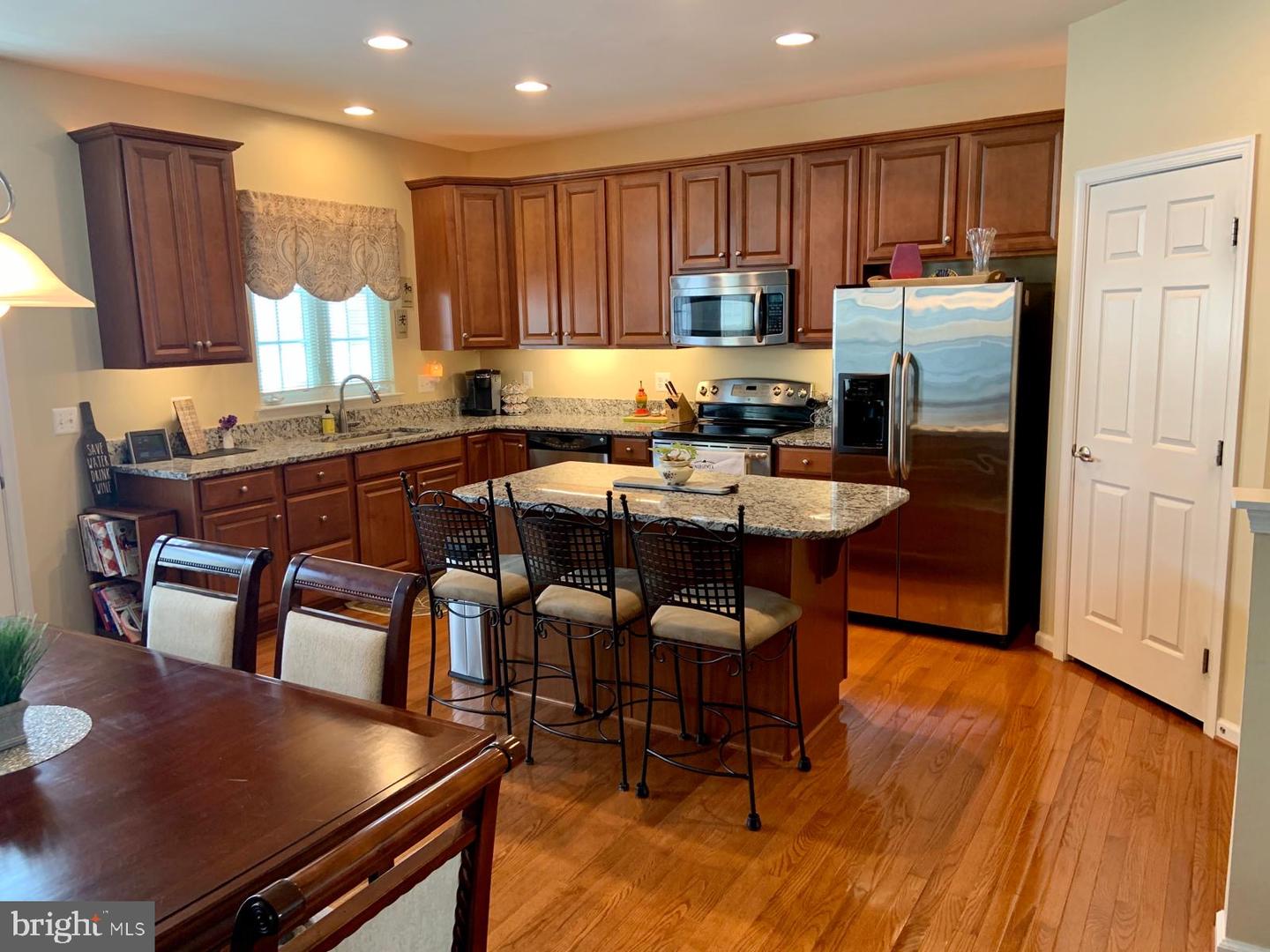 7012 TREK WAY, GAINESVILLE, Virginia 20155, 3 Bedrooms Bedrooms, ,2 BathroomsBathrooms,Residential,For sale,7012 TREK WAY,VAPW2101780 MLS # VAPW2101780