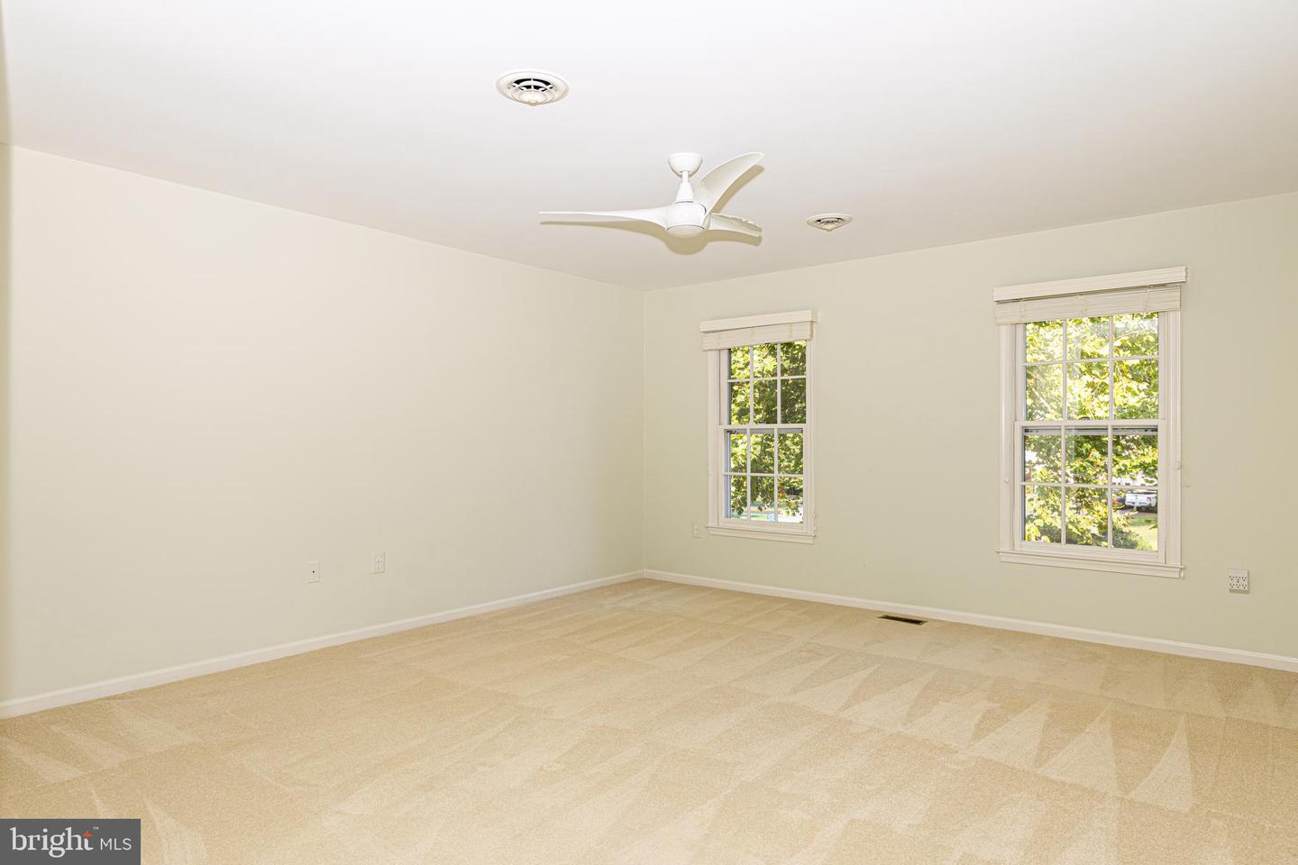 7706 WOODSHADE CT, FAIRFAX STATION, Virginia 22039, 5 Bedrooms Bedrooms, ,3 BathroomsBathrooms,Residential,For sale,7706 WOODSHADE CT,VAFX2262610 MLS # VAFX2262610