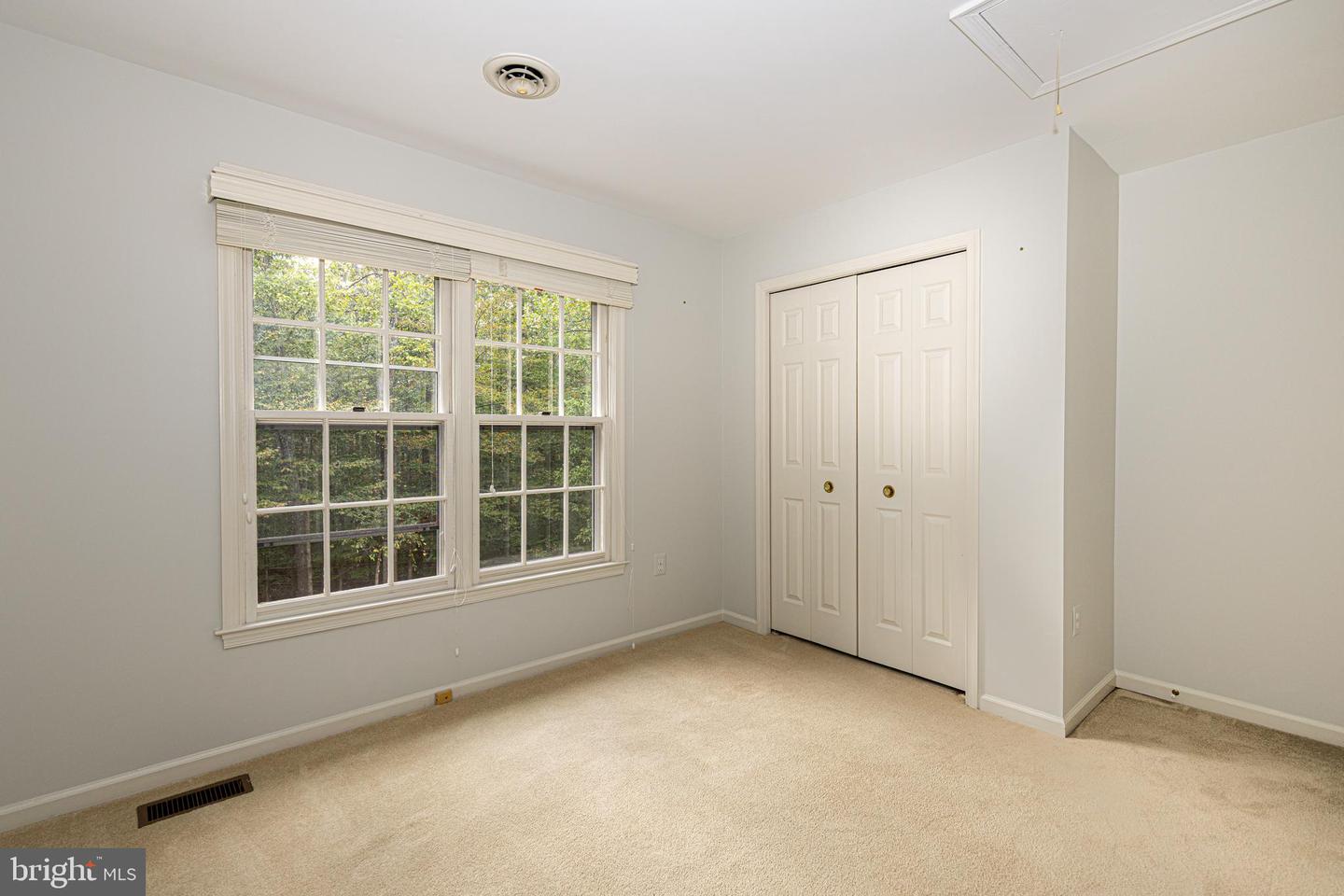 7706 WOODSHADE CT, FAIRFAX STATION, Virginia 22039, 5 Bedrooms Bedrooms, ,3 BathroomsBathrooms,Residential,For sale,7706 WOODSHADE CT,VAFX2262610 MLS # VAFX2262610