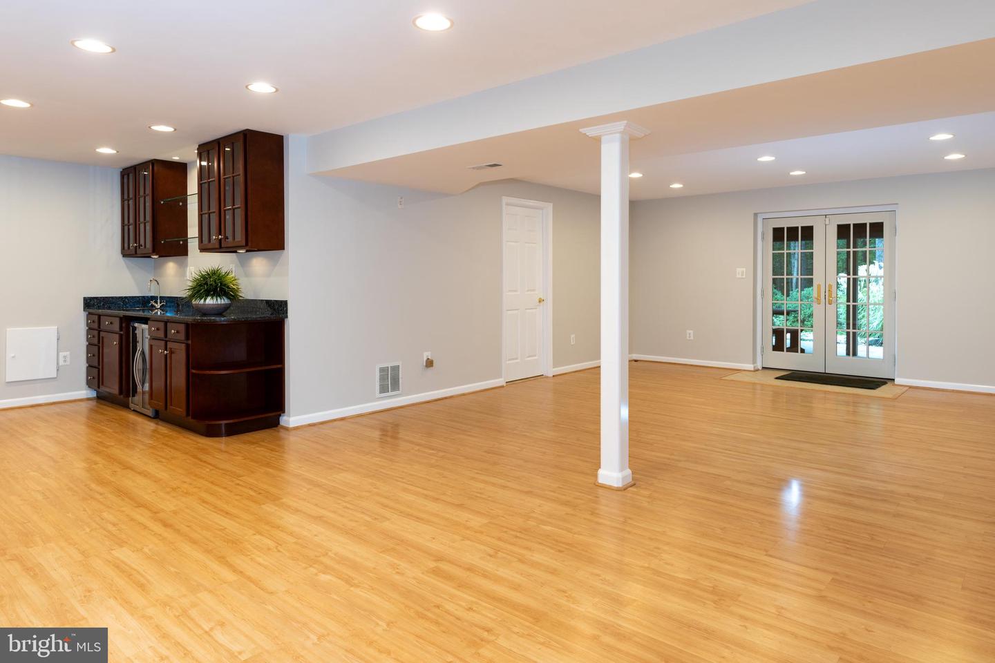 7706 WOODSHADE CT, FAIRFAX STATION, Virginia 22039, 5 Bedrooms Bedrooms, ,3 BathroomsBathrooms,Residential,For sale,7706 WOODSHADE CT,VAFX2262610 MLS # VAFX2262610