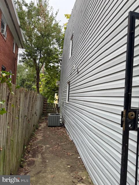 3330 BROTHERS PL SE, WASHINGTON, District Of Columbia 20032, 3 Bedrooms Bedrooms, ,2 BathroomsBathrooms,Residential,For sale,3330 BROTHERS PL SE,DCDC2216276 MLS # DCDC2216276