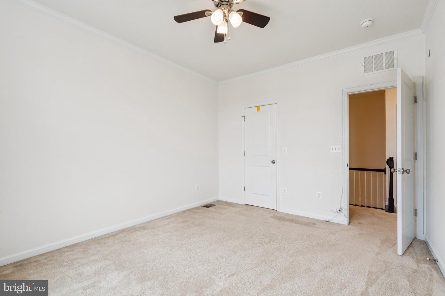 42063 BERKLEY HILL TER, ALDIE, Virginia 20105, 3 Bedrooms Bedrooms, ,2 BathroomsBathrooms,Residential,For sale,42063 BERKLEY HILL TER,VALO2105214 MLS # VALO2105214