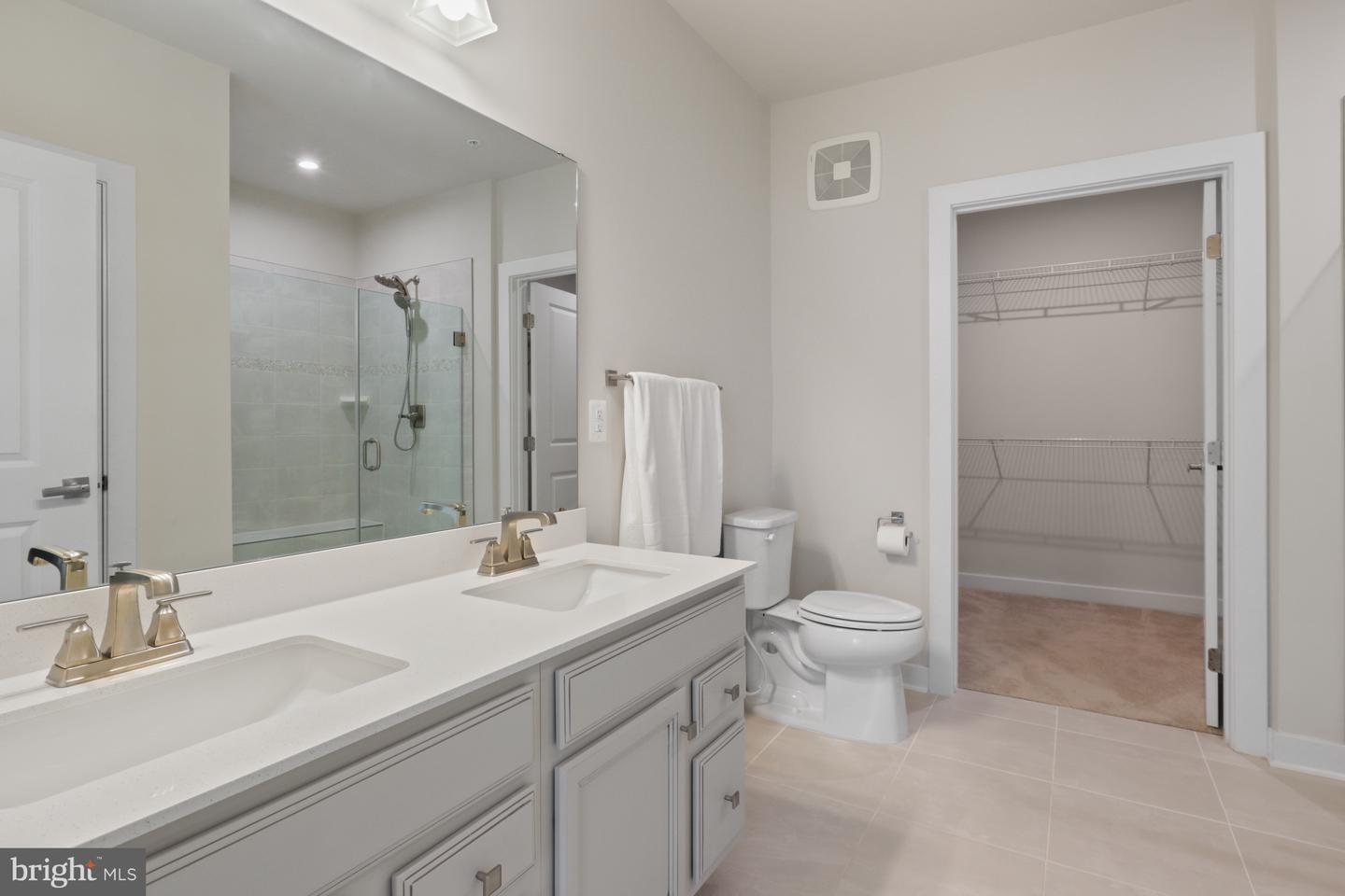 46294 MOUNT MILSTEAD TER #303, STERLING, Virginia 20164, 2 Bedrooms Bedrooms, ,2 BathroomsBathrooms,Residential,For sale,46294 MOUNT MILSTEAD TER #303,VALO2105230 MLS # VALO2105230 46294 MOUNT MILSTEAD TER #303, STERLING, Virginia 20164, 2 Bedrooms Bedrooms, ,2 BathroomsBathrooms,Residential,For sale,46294 MOUNT MILSTEAD TER #303,VALO2105230 MLS # VALO2105230