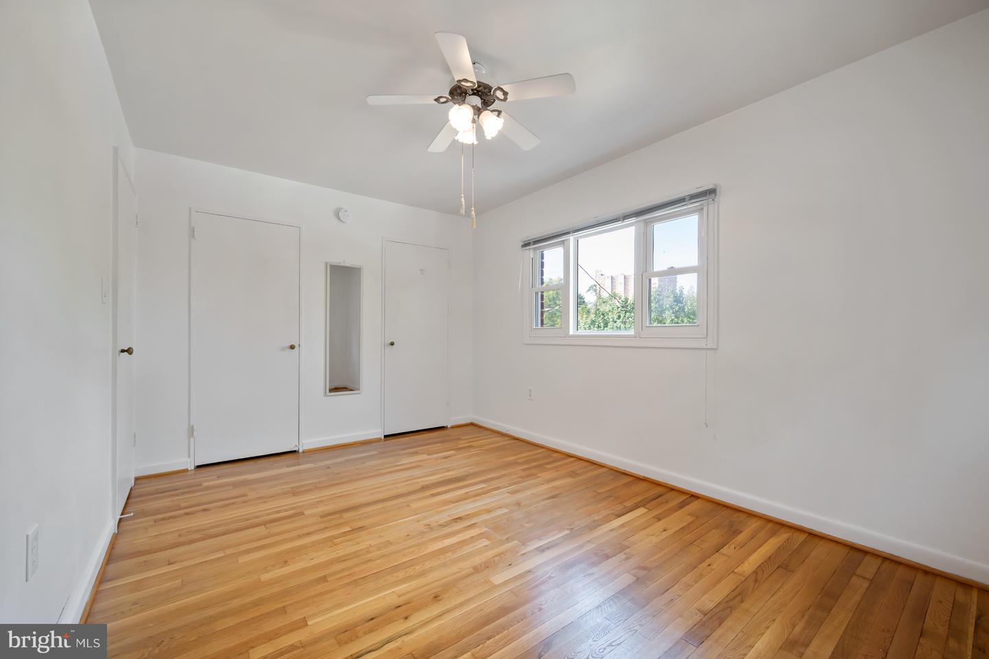 133 E TAYLOR RUN PKWY, ALEXANDRIA, Virginia 22314, 3 Bedrooms Bedrooms, ,2 BathroomsBathrooms,Residential,For sale,133 E TAYLOR RUN PKWY,VAAX2048932 MLS # VAAX2048932